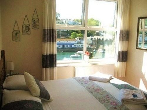 Bridgeside 4*